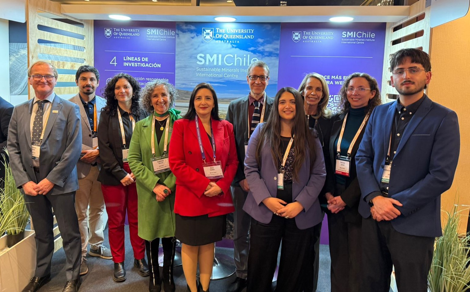 17_Equipo en stand